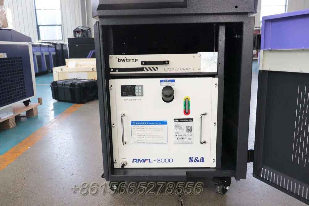 AccTek 220V Eenfase 3000w Fiber Laser Cleaner met 3kw Raycus CE Laserbron voor het reinigen van Graffiti van Baksteen Beton