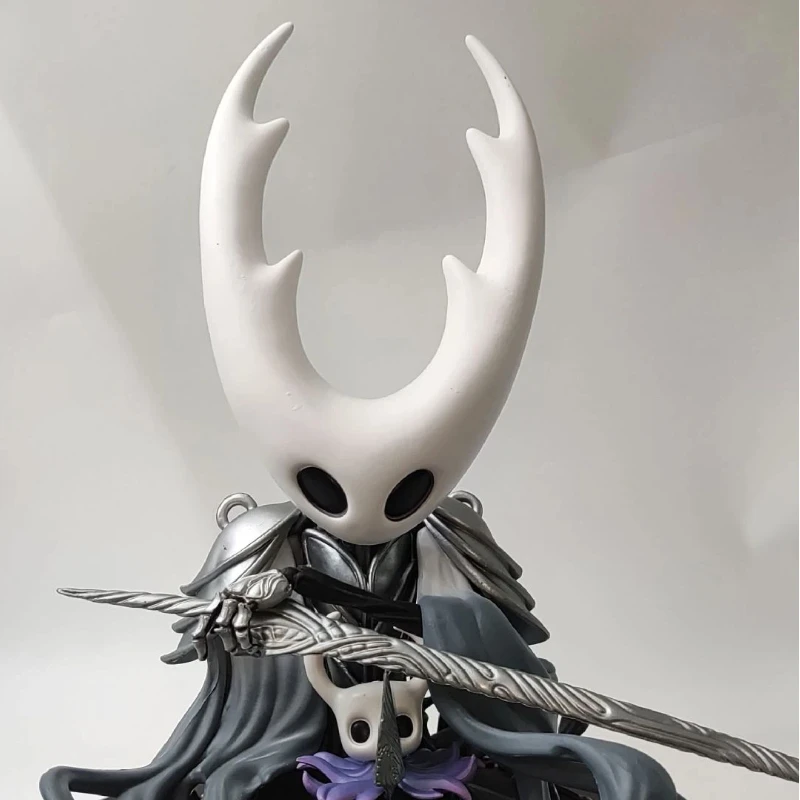 

Hollow Knight GK game peripheral figurines Little Knight pure container anime figurines game model