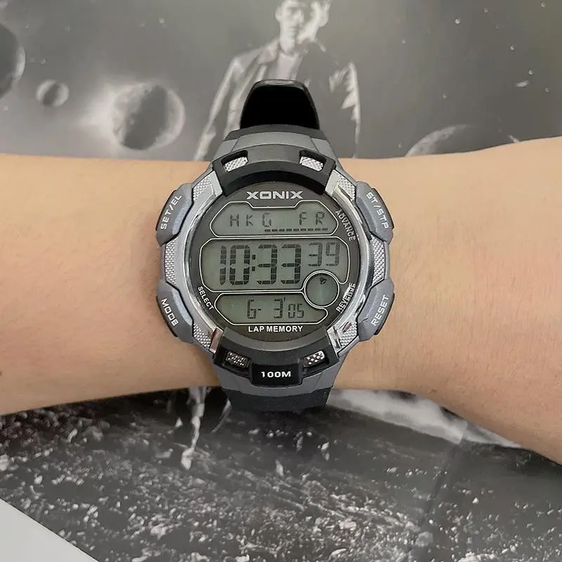 

XONIX Multifunctional Running Swimming Timing Boys Electronic Watch Sports Waterproof Alarm Clock Luminous Student Watch Men