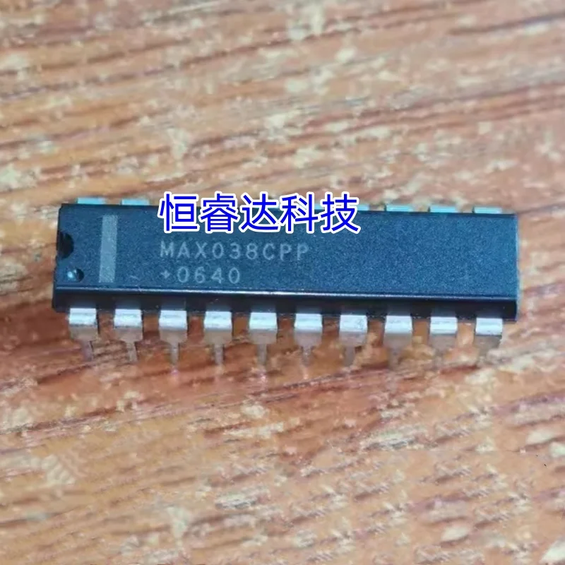 1pcs/ot 5pcs/lot MAX038CPP DIP20 MAX038 DIP Evaluation Kit new and original free shipping