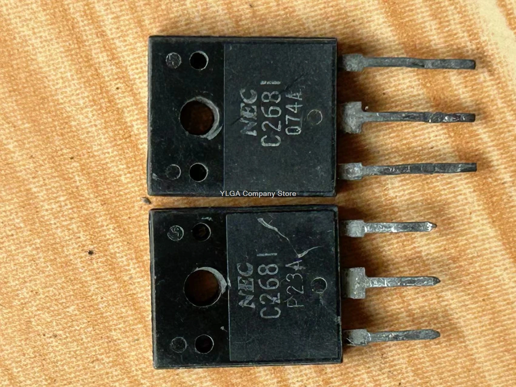 Original imported A1141 C2681 2SA1141 2SC2681 amplifier paired tube transistor     10form a pair -1lot