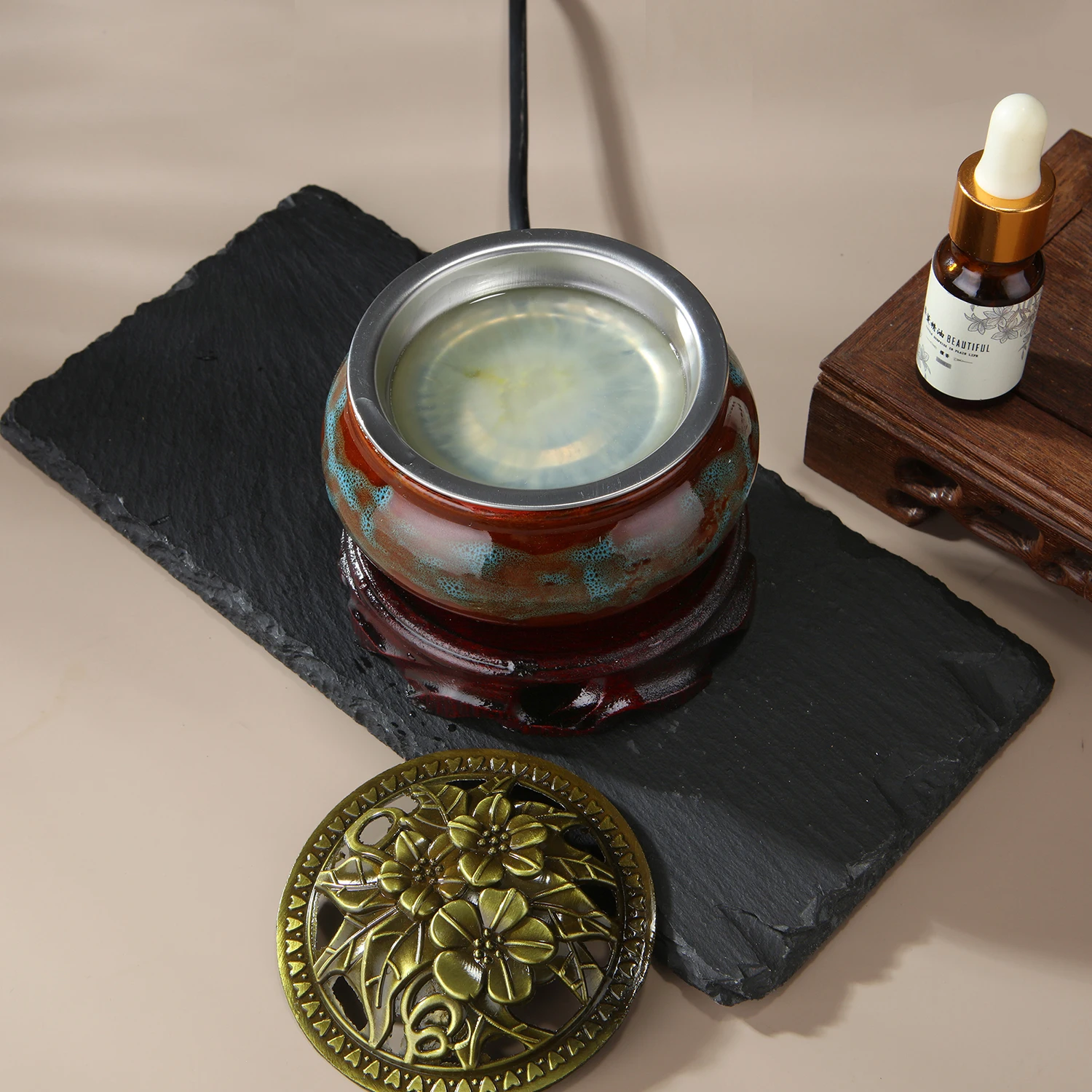 220V電子香炉 セラミック製 エッセンシャルオイルバーナー - Ceramic Oil Burner のレビューと価格