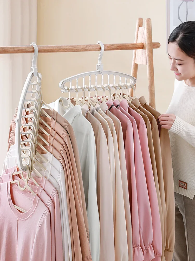 5 Stück, 9-fach faltbare Kleiderbügel aus Kunststoff, robust, platzsparend, ideal als Organizer für den Kleiderschrank zu Hause. – Detail 15