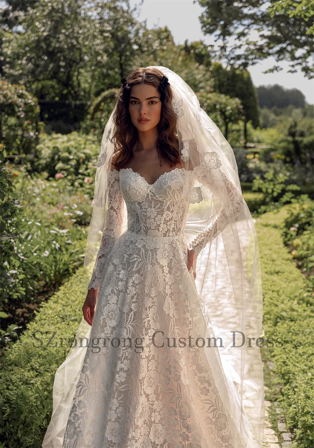 Robes de gala Boho épaules dénudées dentelle princesse robe de mariée dos nu longueur de plancher plage robe de mariée avec Train sur mesure