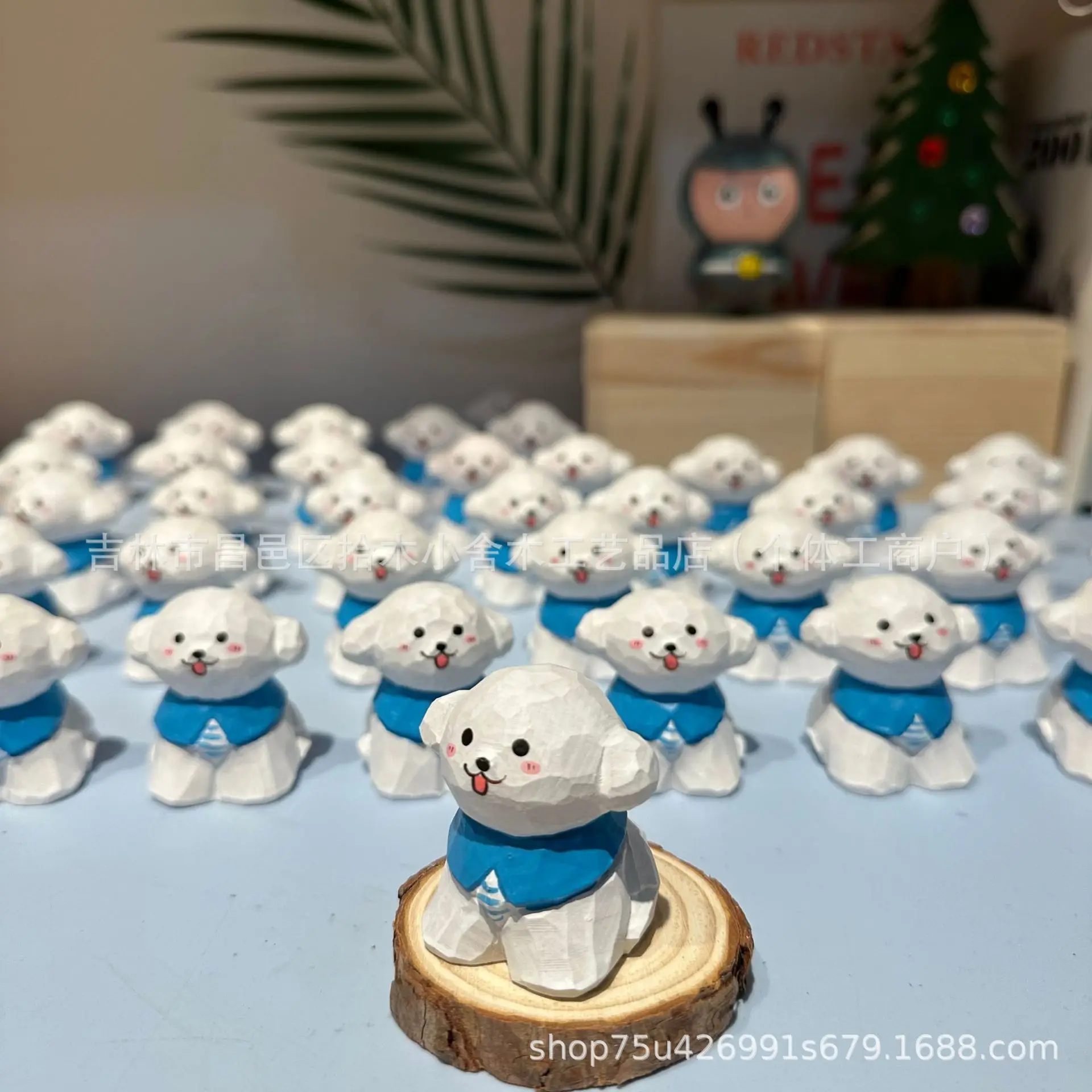 Hand-carved wooden ornaments and pendants of cartoon teddy dog figures, cute puppy gift set of 2 pieces