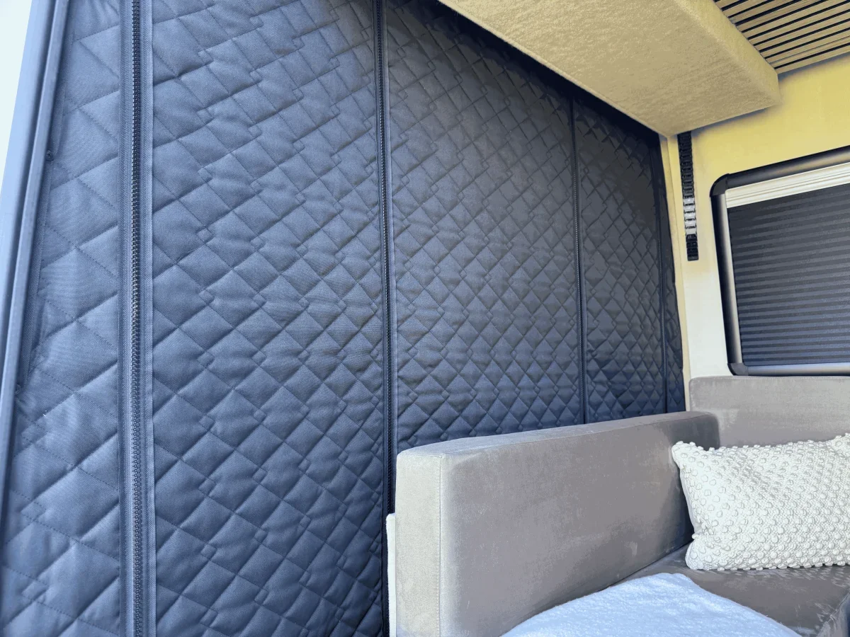 1pc RV Quilted Blackout Thermal Cab Divider Cover For Peugeot Boxer Fiat Ducato Citroen Relay Ram Promaster RV Accessories