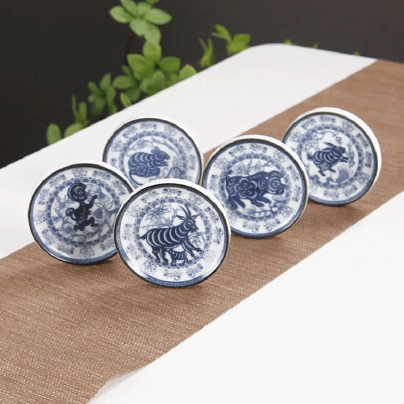 Twelve zodiac blue and white ceramic tea cup pads, insulated cup holders, tea holders,retro circular home decoration accessories