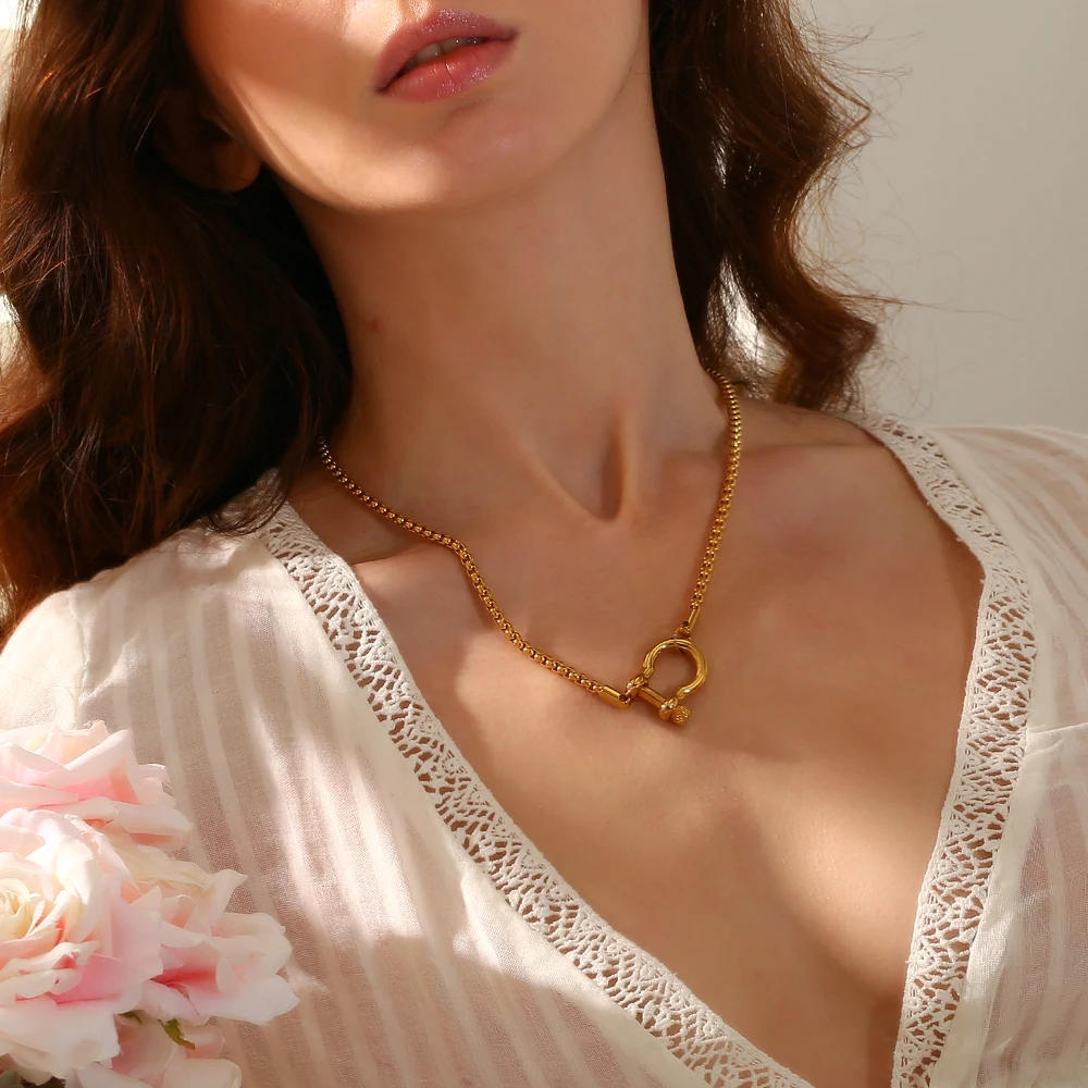 E.B.belle Buckle Pendant Necklace Square Pearl Chain 18k Gold Plated Stainless Steel For Women Men Jewelry Charm Tarnish Free