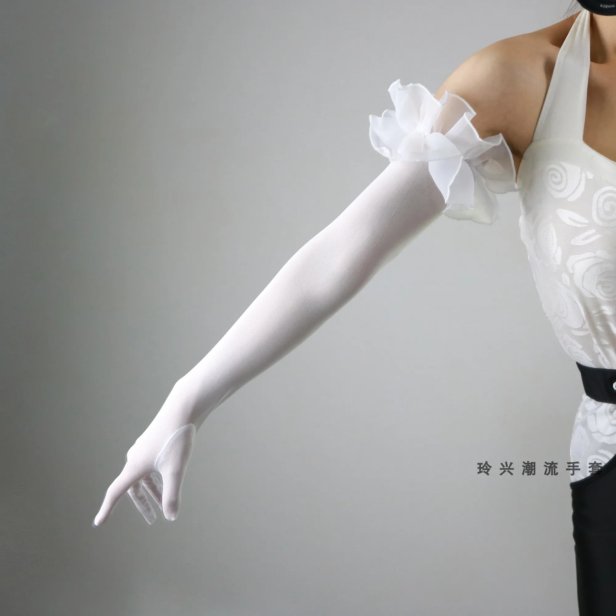 55cm lange Mesh-Handschuhe, sexy Spitzenmanschetten, perlenbesetzt, schwarz, transparent, dünn, für Hochzeiten, Latein, Damen, Sonnenschutz-Ärmel, Sommerhandschuhe, elegant – Detail 25