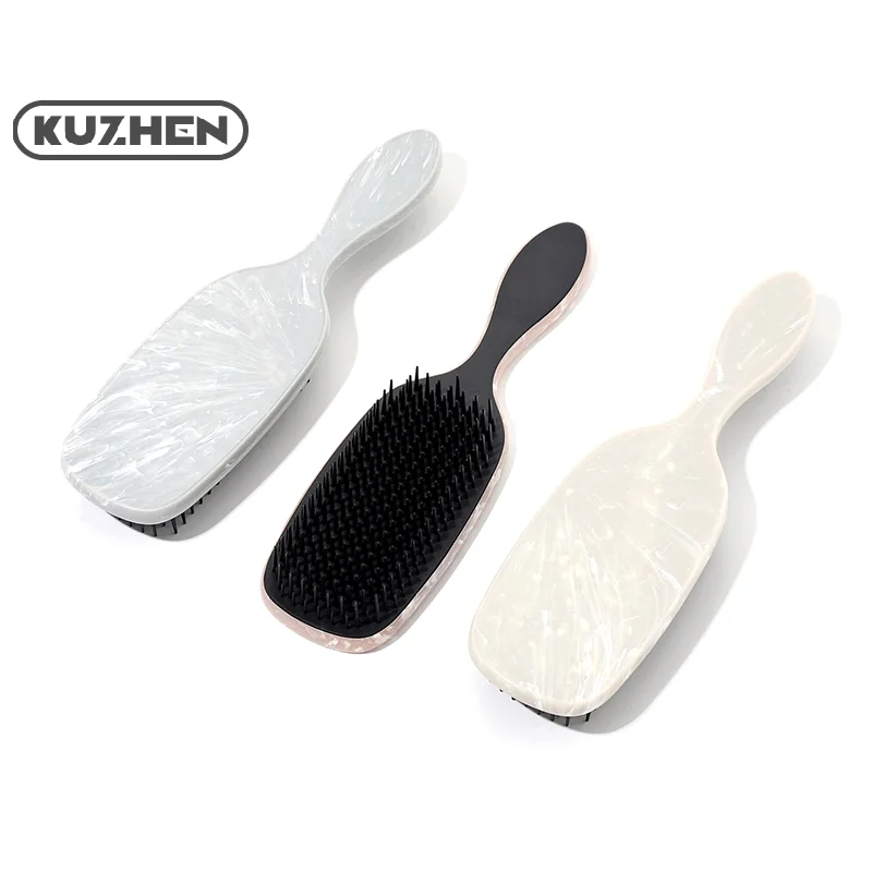 A New Massage Comb With Egg And Marble Unknotted Home Hair Conditioner Is Selling Across Amazon