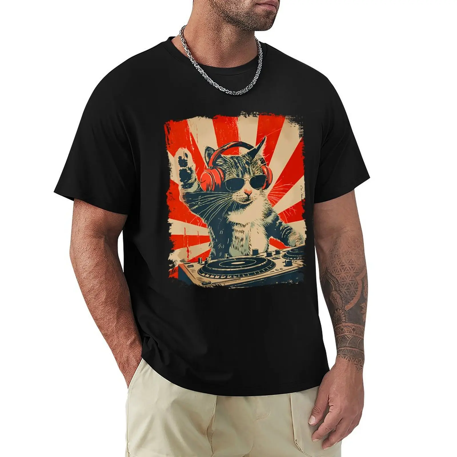 Funny Dj Cat Disco Sound Tech Headphone Music T-Shirt Basic Simple Casual Short Sleeve Tee