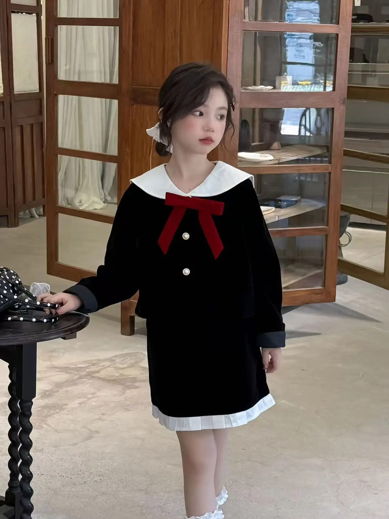 بدلة الأطفال الخريف الفتيات البحرية الرياح المخملية سترة بأكمام طويلة الدانتيل ألف خط تنورة دعوى الأوسط الكبير الأطفال قطعتين مجموعة