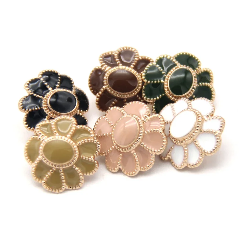 6Pcs 17/21/24mm Vintage Flower Gold Metal Buttons for Clothing Coat Dress Decorative Buttons Sewing Accessories Wholesale