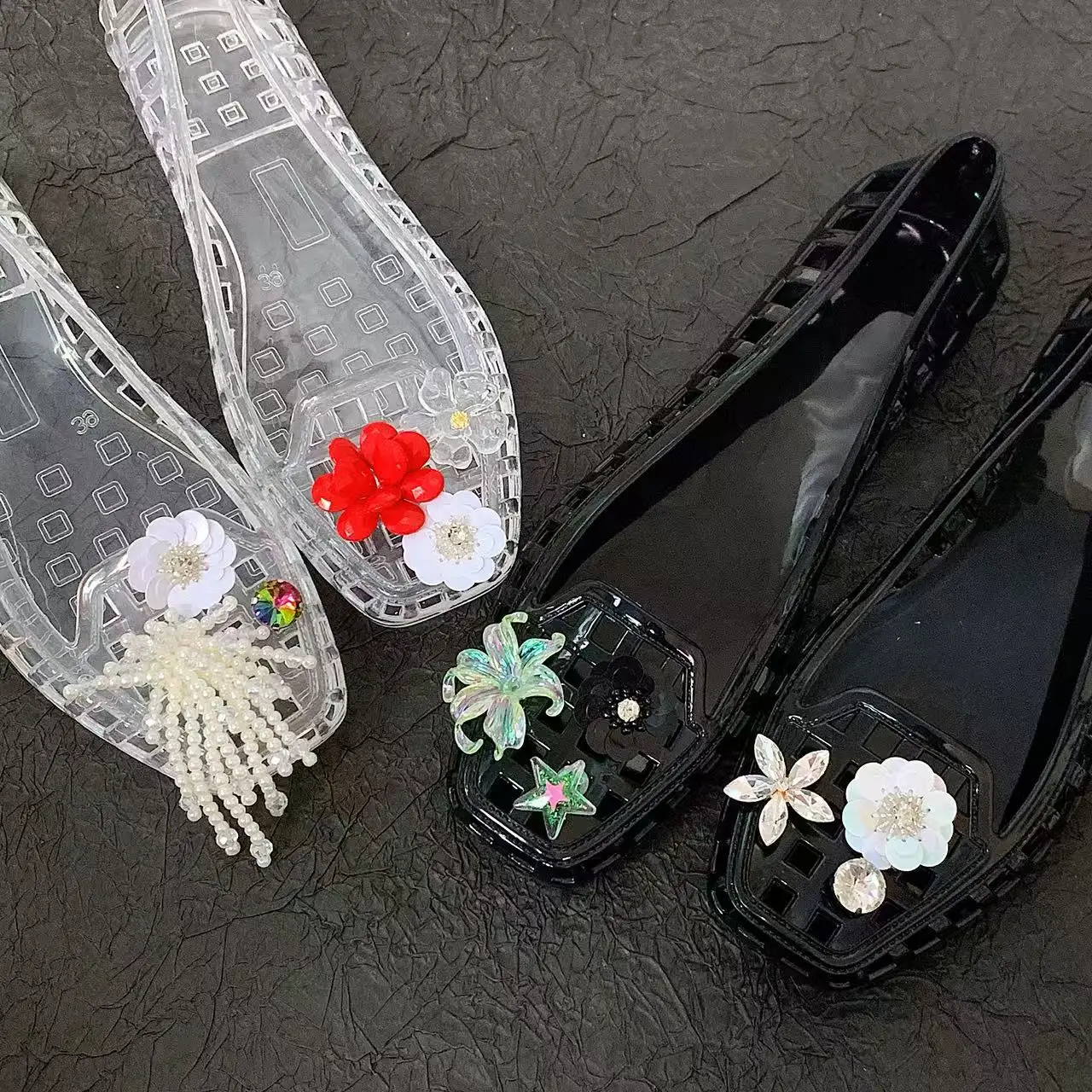 

Jelly Crystal Shoes for Women Summer Square Toe Women's Shoes Rain Flower Set Accessories Crystal Clogs Sandals Jelly Shoes Slip-On Slippers