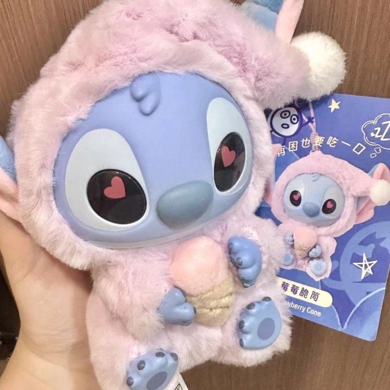 ตุ๊กตาจี้รูปสติทช์จากซีรีส์ "Stitch Eat Something Before Sleep"  แบบสุ่มในกล่องไวนิล ของเล่นตกแต่งกระเป๋า ของขวัญวันเกิดและเทศกาล