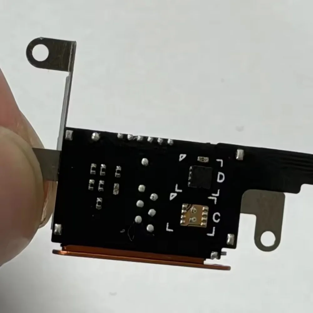 Kabel Flex do konwersji eSIM na dwie karty SIM (wersja amerykańska) ‬ Części zamienne do naprawy iPhone'a 17 Pro Max z wbudowanym rozwiązaniem integracji MEP Snow IC — zdjęcie produktu 5