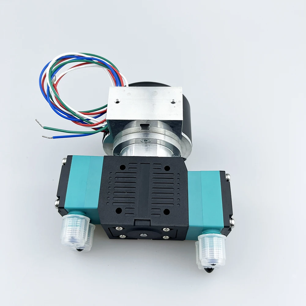 CF60LEB ダブルヘッド外部ローター ブラシレスマイクロダイアフラム液体ポンプ PWM機能 DC12V/24V ネジ式ポート OEM対応