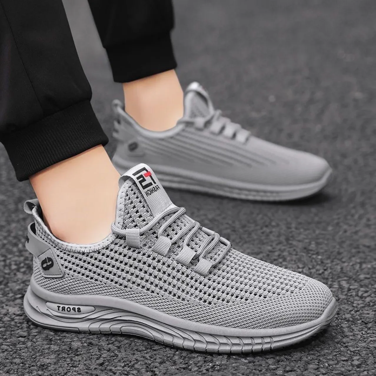 Summer 2024 New Mesh Men\'s Breathable and Anti slip Shoes Old Beijing Cloth Shoes Soft Sole Comfortable Sports and Casual Shoes