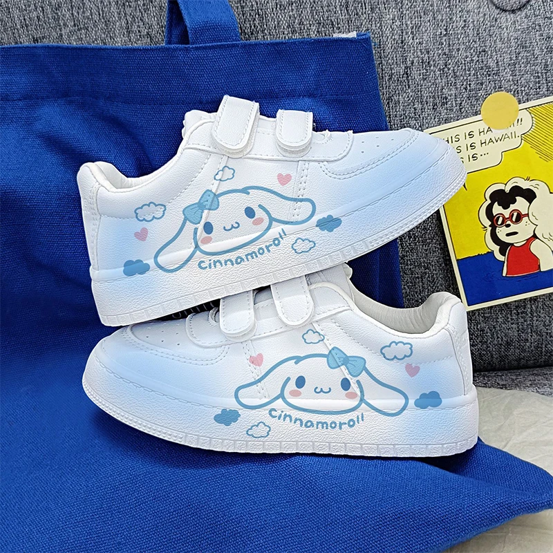 Adorável Cinnamoroll sapatos brancos pequenos para crianças, Anime Kawaii Sanrio, calçados esportivos finos e respiráveis dos desenhos animados, sapatos bonitos, presente infantil, verão