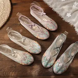 Letnie buty stare buty z tkaniny pekińskiej buty Hanfu styl etniczny pusta oddychająca siateczka sandały na co dzień damskie buty haftowane