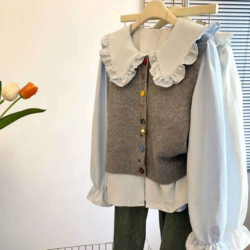 

Women's Gray Doll Collar Shirt Sweater Two-Piece Set 2000s Harajuku Japanese Y2k Sweet Cute Knitted Vest Crochet Shirt Top
