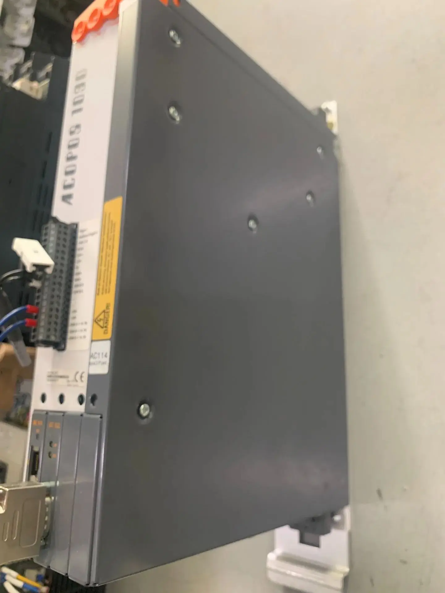 8V1090.00-2 Servo Drive para B&R