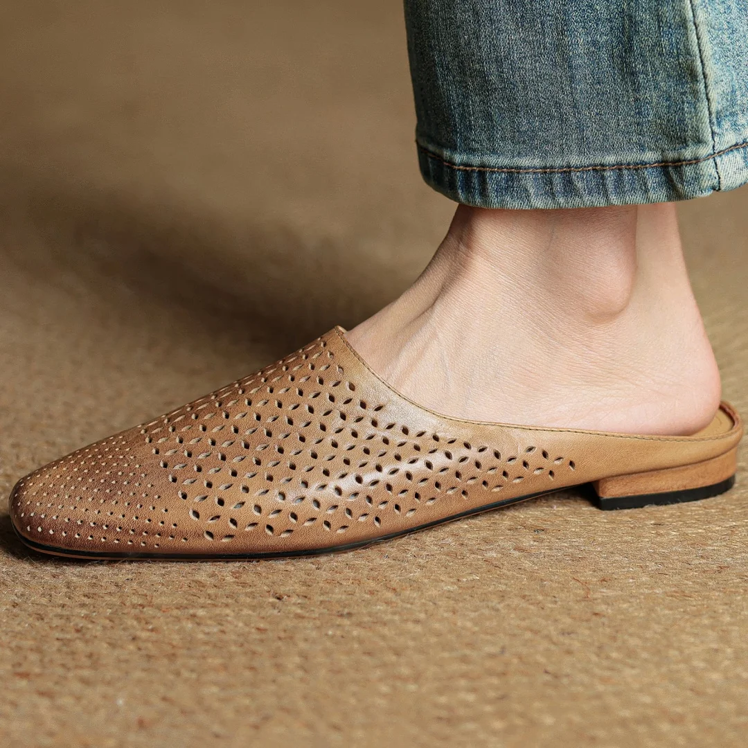 

Danxuefei 2025 новые женские слипоны из коровьей кожи с квадратным носком, летние шлепанцы на плоской подошве, повседневные женские повседневные туфли-мюли