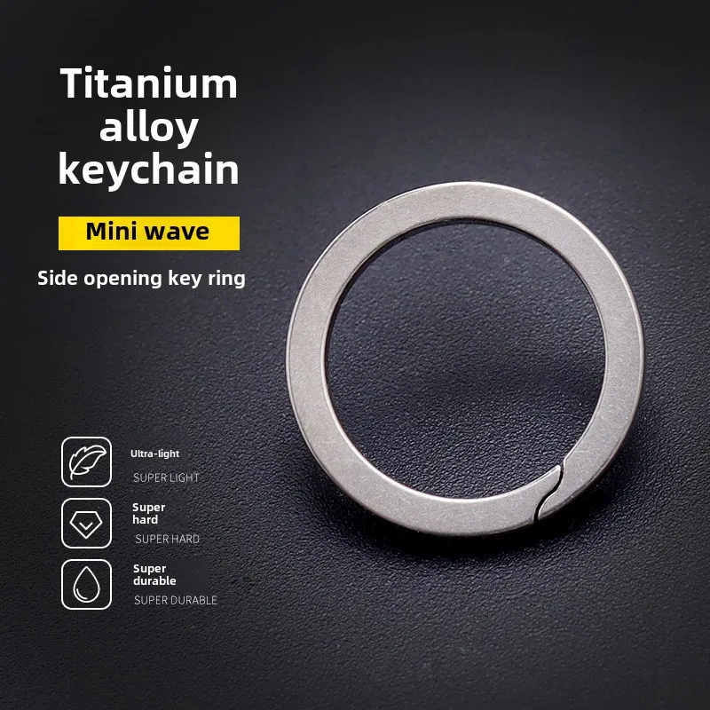 

Titanium Wave Pattern Mini Matte Titanium Alloy Keychain Ultra-thin2mmPure Key Ring Car Keychain