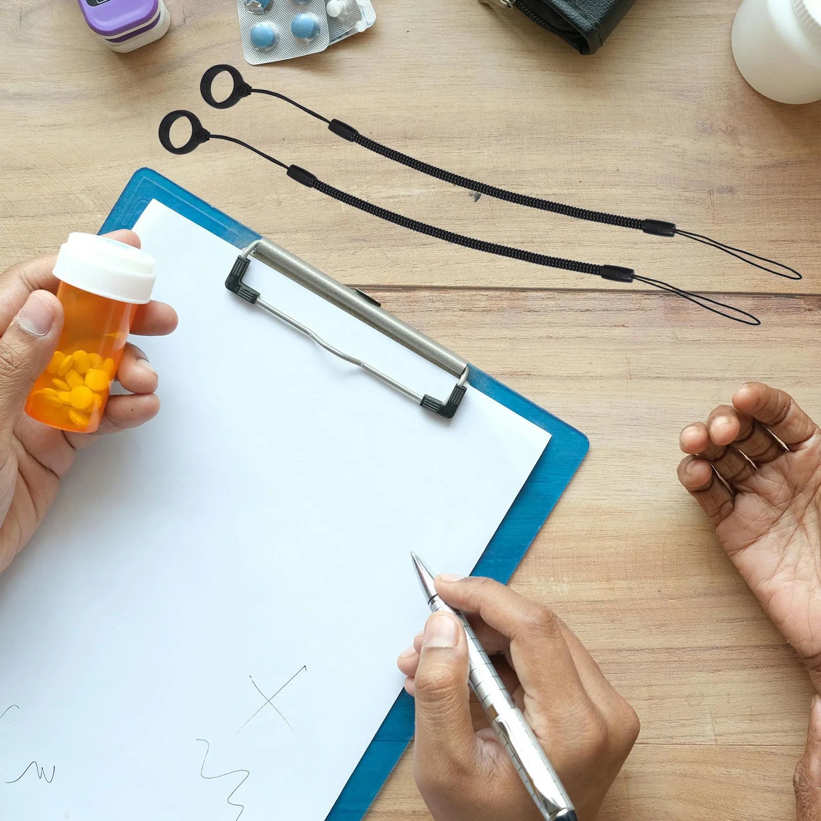 6 個の紛失防止ペンストラップ格納式クリップブラックシリコンペンホルダーネックレス看護師教師建設作業員医師用