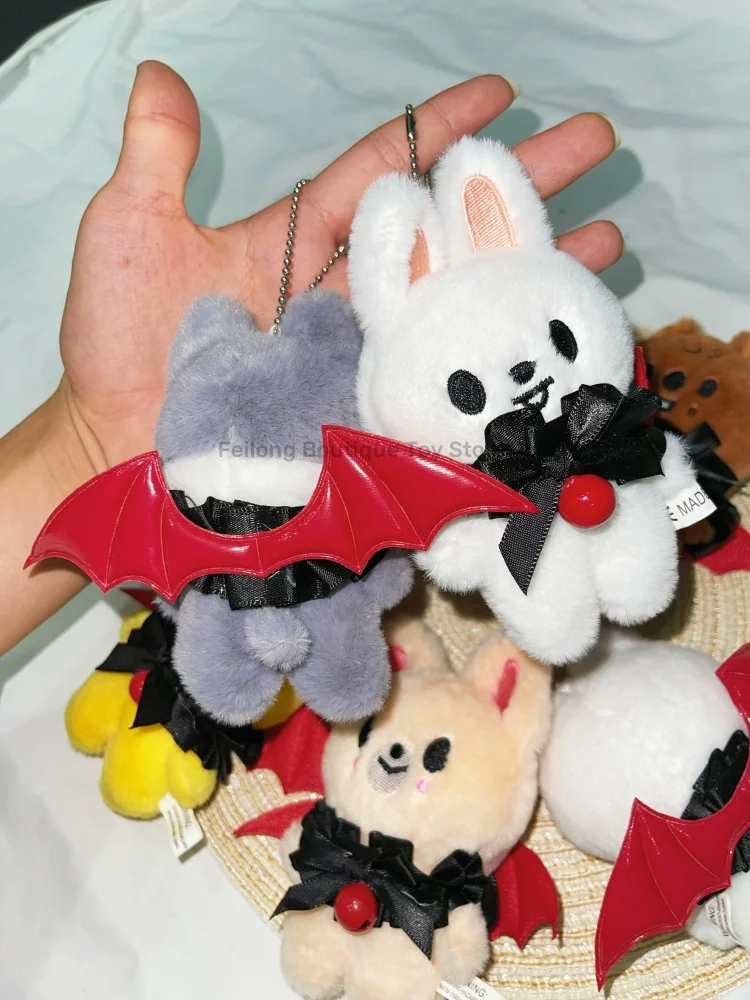 StrayKids Halloween Fun Teufelsflügel Umhang Plüschtier SKZOO Plüschanhänger Kleidung Rucksack Dekoration Schlüsselanhänger Anhänger Geschenk
