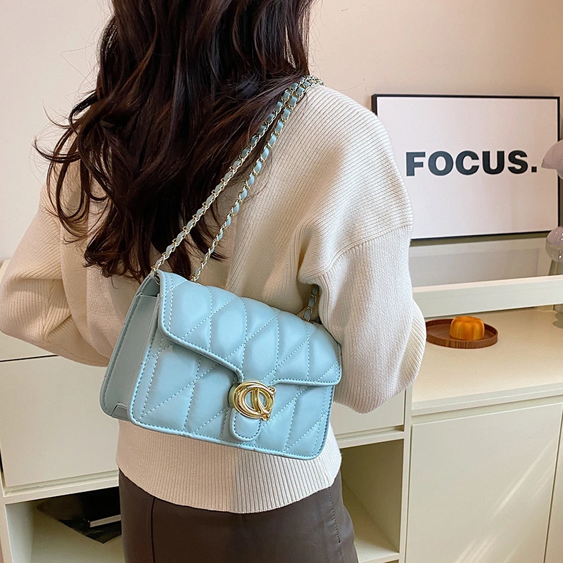 

Элегантная женская сумка через плечо из высококачественного материала, классический дизайн, удобный ремешок, вместительная подходит для всех предметов первой необходимости