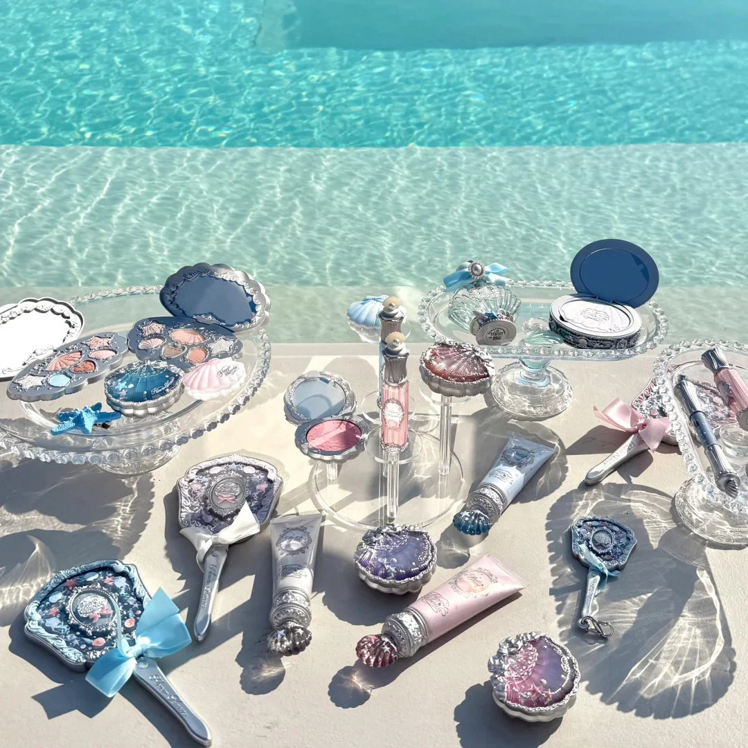 フラワーノーズ シェルパールセット アイシャドウ リップグロス ブラッシュ オーシャンテーマ コスメティックキット