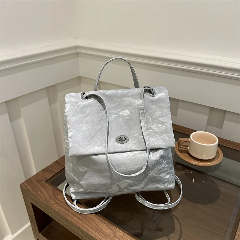 حقيبة ظهر عصرية للنساء من النسخة الكورية، حقائب ظهر جديدة بسيطة وكاجوال ذات سعة كبيرة ومتعددة الاستخدامات لمسافات قصيرة