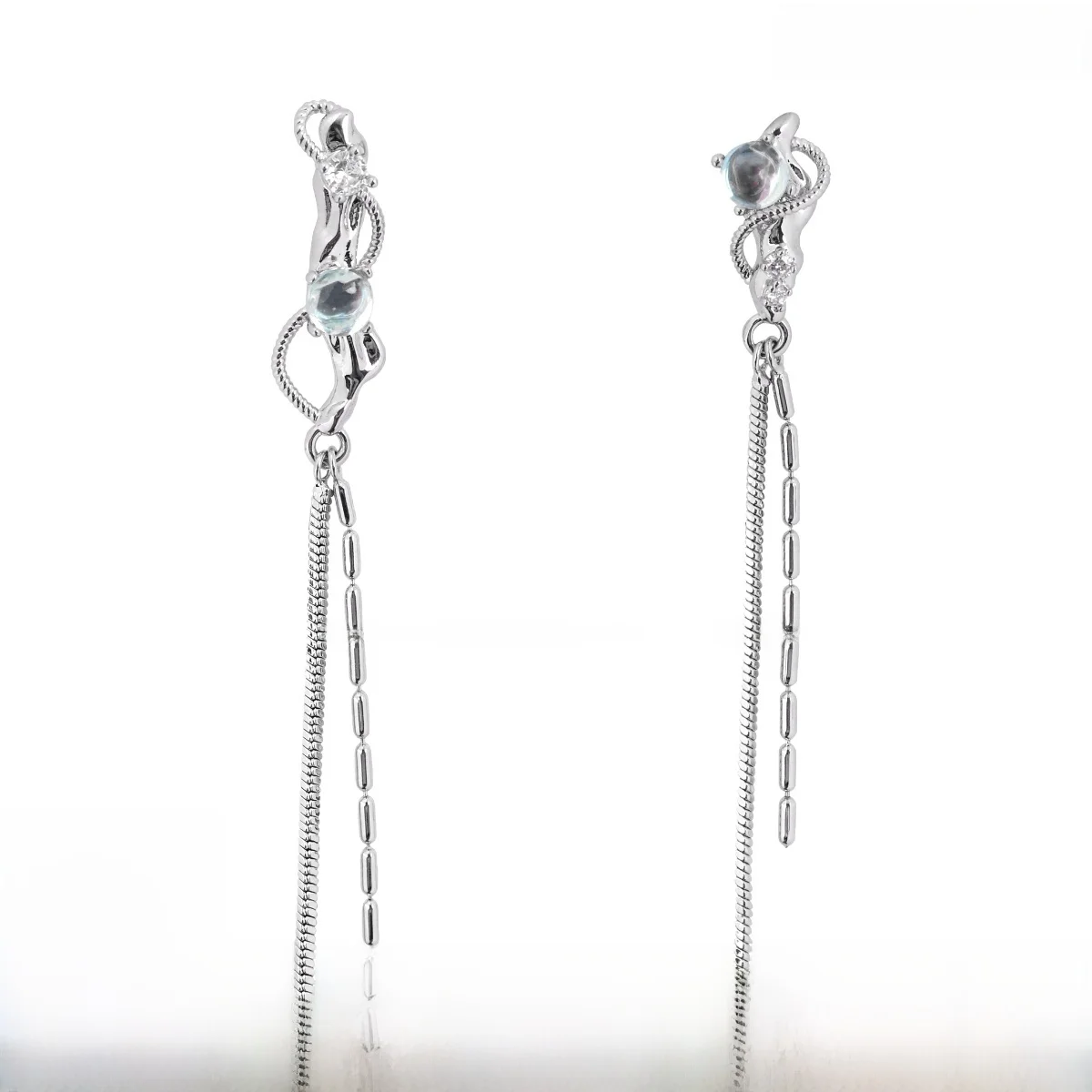 

Оригинальный дизайн, асимметричные серьги с лунным камнем, редкие цвета, не требующие пирсинг, клипсы, модные ювелирные изделия для женщин