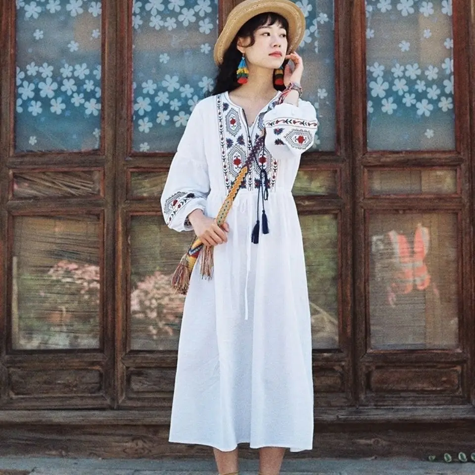 

New Woman Fashion Ethnic Style Casual Dress Ladies Embroidery Fringe Holiday Travel Party Dresses Robe