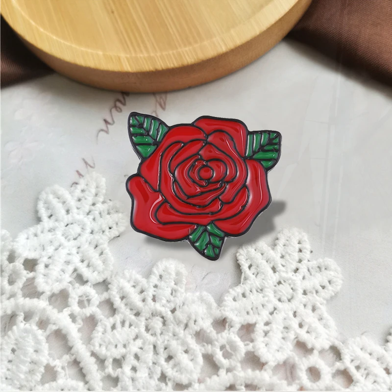 Badges Floral Plant Jewelry Lover Mothers Day Gift for Kids Friends Red Rose Enamel  Brooch Custom Flowers Pines Lapel