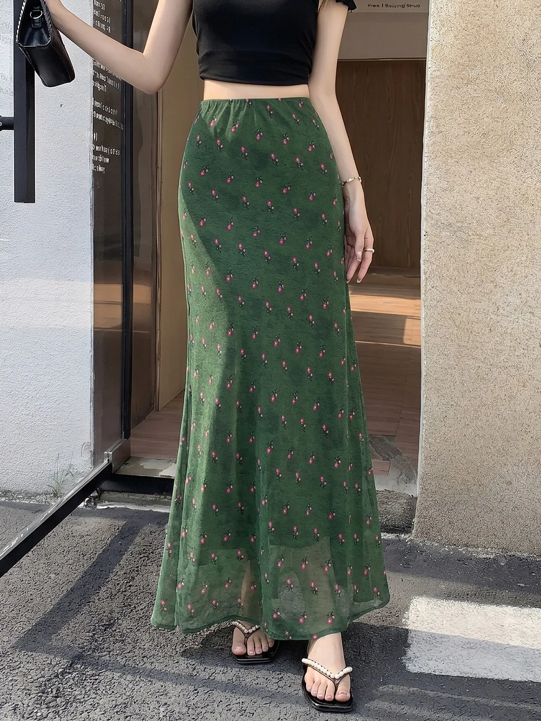 

Green Floral Halter Neck Dress Women's Summer New Style A-Line Skirt Mesh Long Fish Tail Skirt High Waist Slim Fit