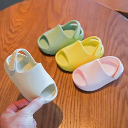 Neue Baby Kleinkind Kinder Slip-On Mode Sandalen Jungen Mädchen Schaum Strand Sommer Rutschen Knochen Harz Kinder leichte Wassers chuhe