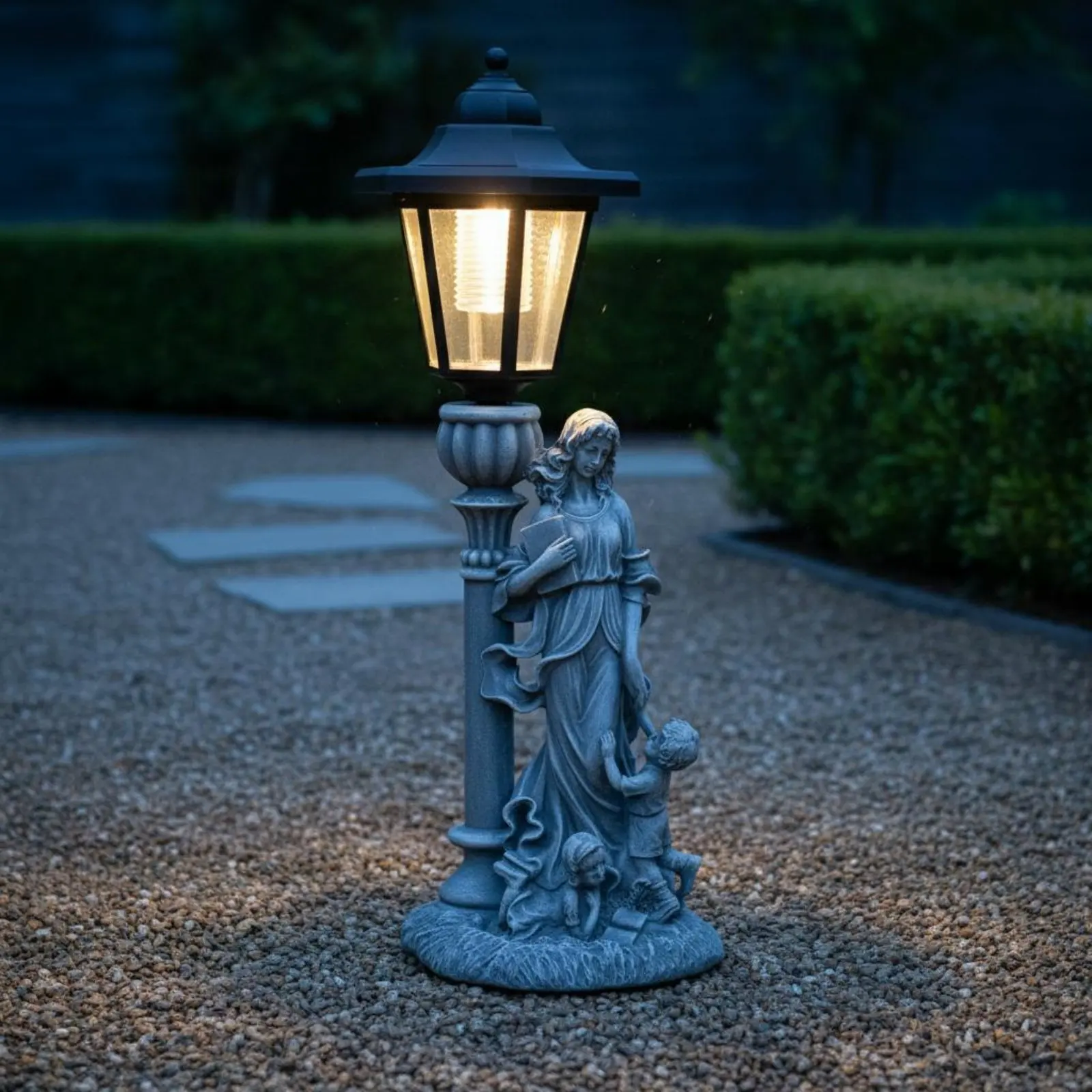 

Celestial Statue Solar Lamp Automatic On/deactivate Solar Powered Lamppost Statue Resin Divine Figure Garden Lamp Weather