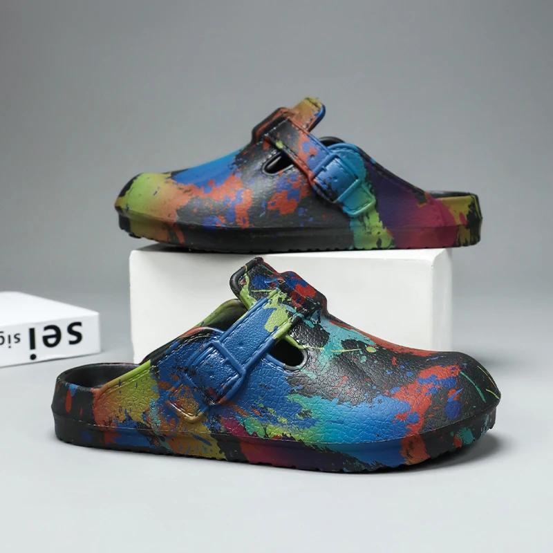 Men Women Graffiti Splash Paint Clogs EVA Closed Toe Slide Sandals Lightweight Waterproof Slip on Mules Outdoor Indoor view 3