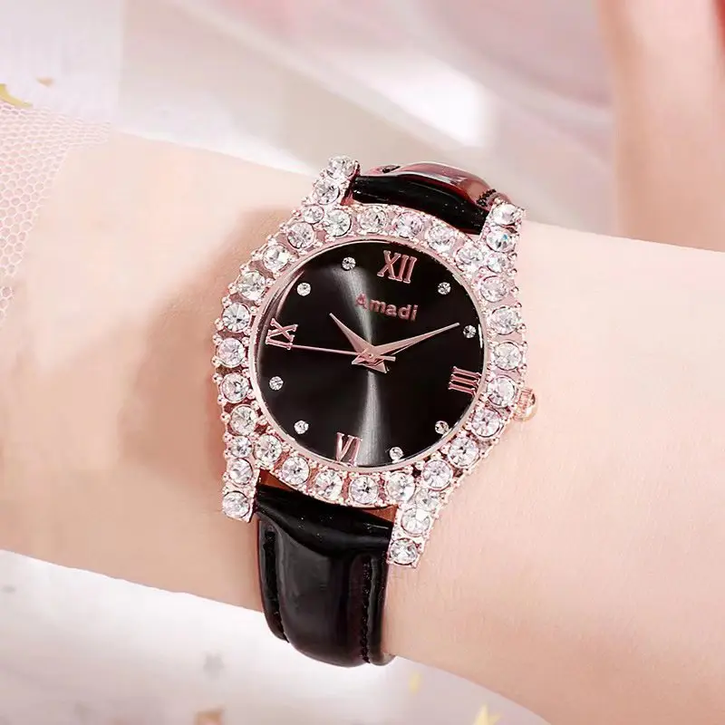 Fashion Women's Quartz Watch Korean Version with Shiny Crystal Leather Strap and Alloy Case Reloj Mujer Elegante Watches Ladies