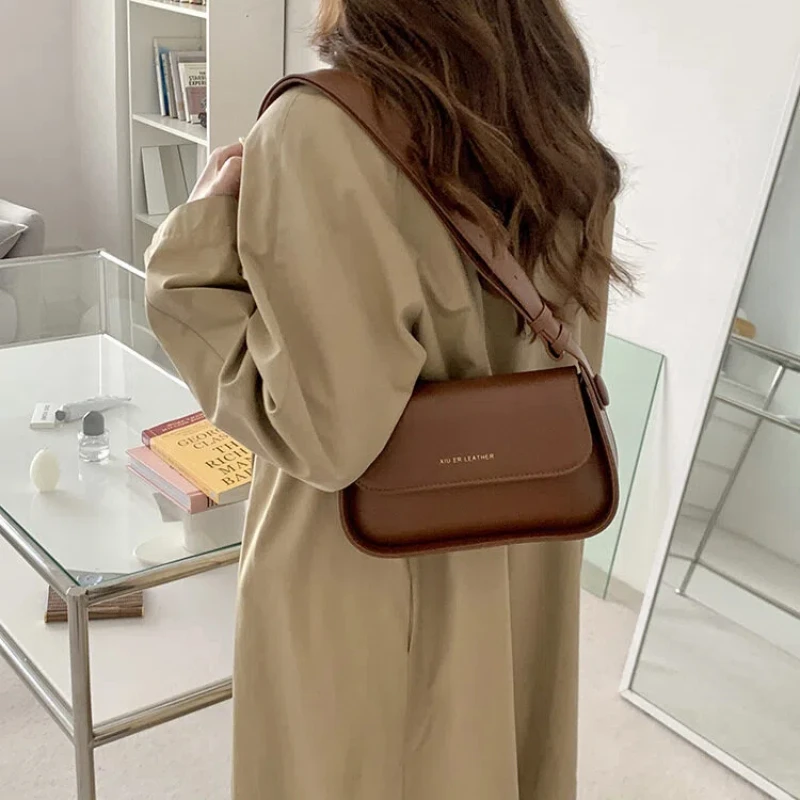 

Elegant Joy Shoulder Bag For Women New Trendy PU Leather Hobo Handbags Clutch Saddle Bag Fit For Daily Use