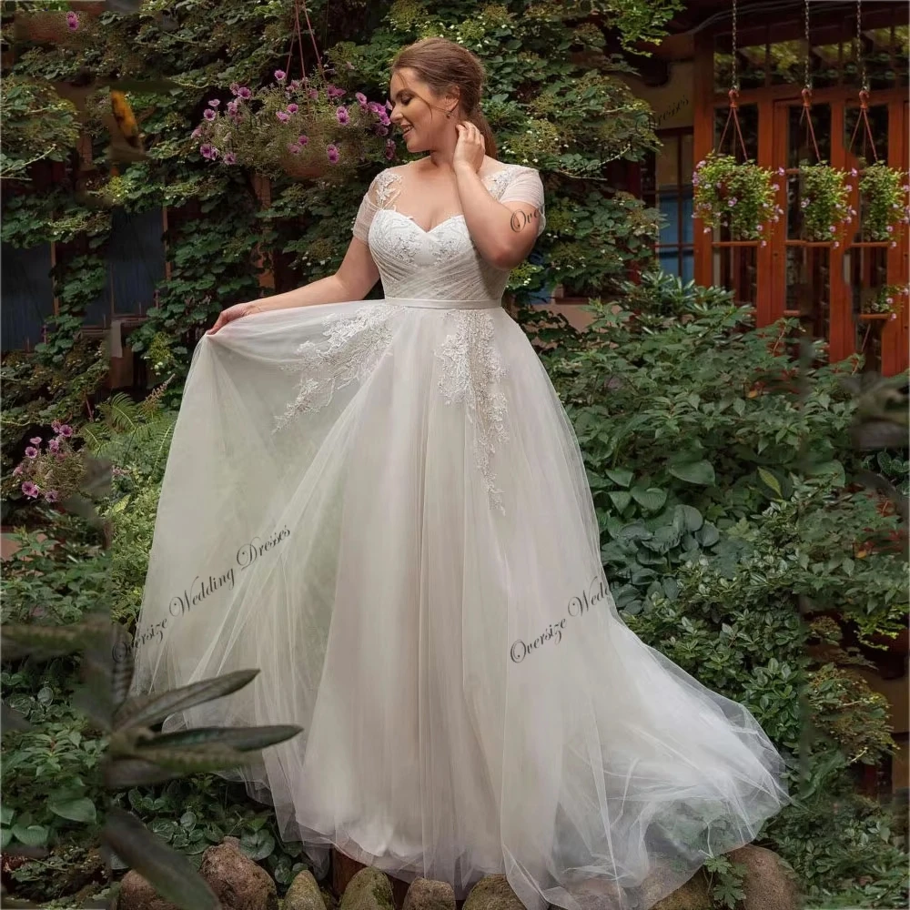 Customized Oversize Wedding Dresses with Lace Ivory Soft Tulle Short Sleeve 2025 Plus Size Bridal Gowns for Women Vestido De New