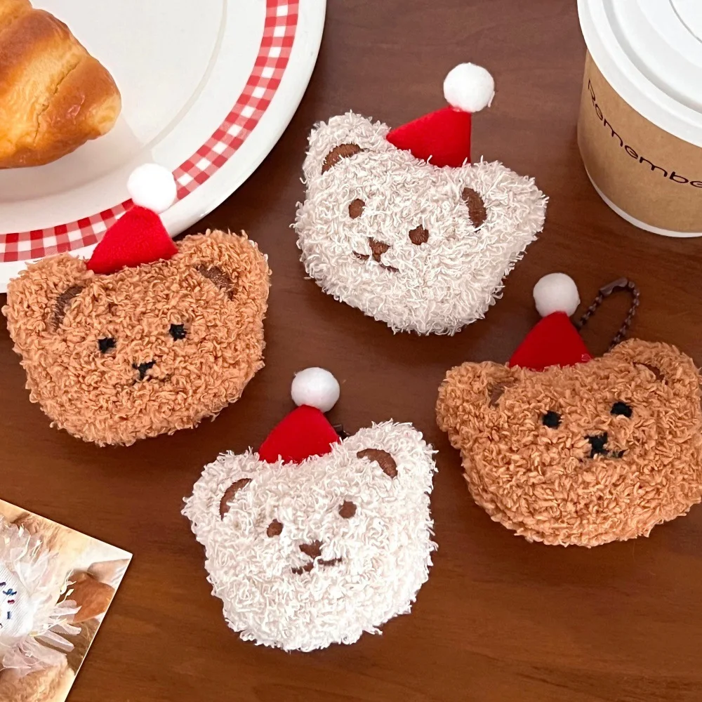 2 قطعة قبعة عيد الميلاد الجديدة لطيف دمية دب قلادة بروش تنوعا ملحق صغير المفاتيح ظهره قلادة تزيين