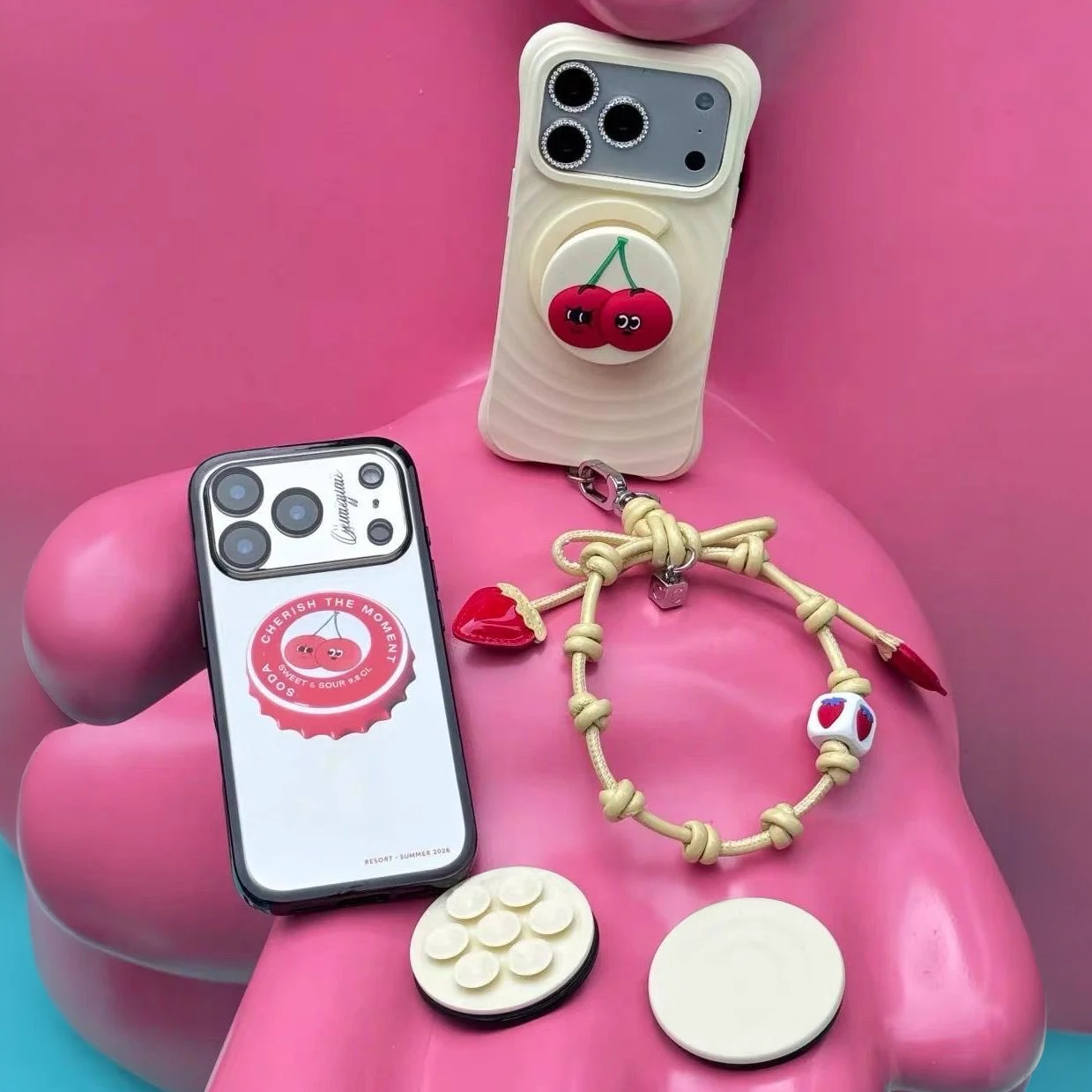 Cherry Stand Strawberry Charm Wave Magnetic Phone Case for IPhone 15 16 17 18 Pro Max Cover Phone Accessories