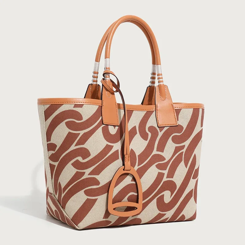 

Best For Superstar Show Elegant Messenger Bag With High-End Leather And Solid Color Perfect For Stylish Women