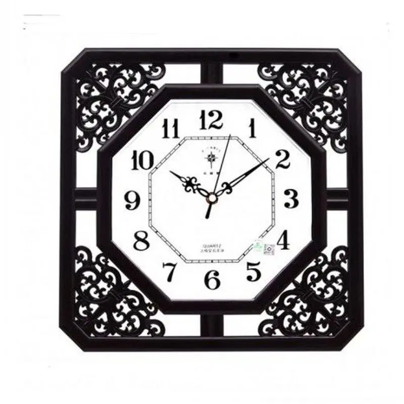 Wall Clock Carved Hollow Chinese Style Clock Creative Simple Mute Wall Clock Living Room Retro Quartz Clock Wall Clock Clock