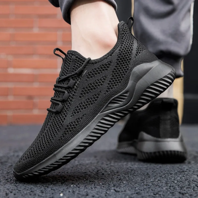 Sepatu musim panas untuk pria bersirkulasi modis Sneakers pria sepatu kasual luar ruangan kaus kaki jalan kaus kaki sepatu Tenis Masculin Zapatillas Hombre