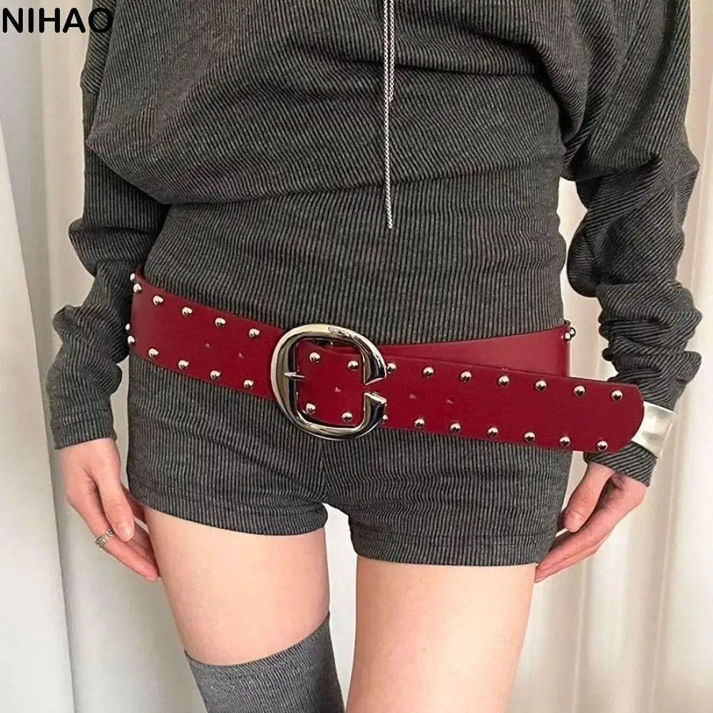 

Fashion Designer Wide Women's Belt Punk Style Y2k Rivet Waist Belt American Gothic Dress Jeans Belt Spicy Girls