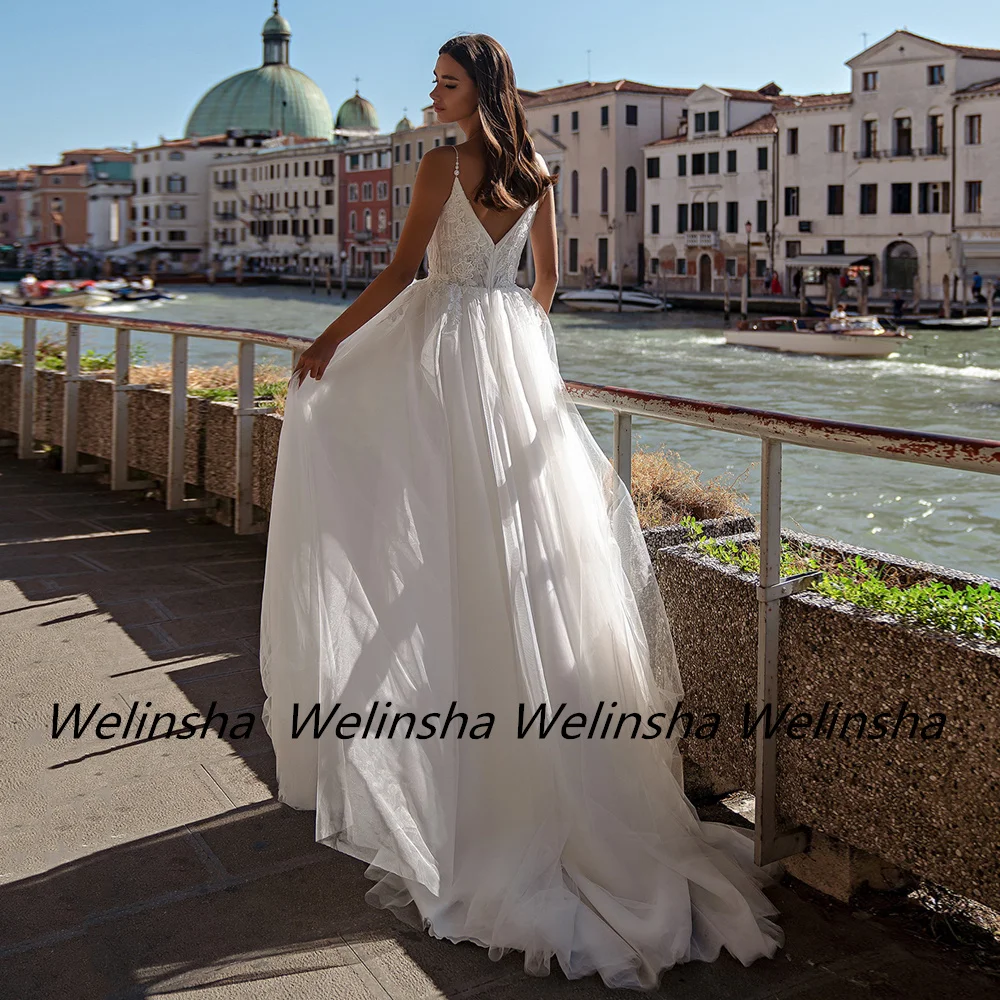 Vestido de novia blanco marfil, traje Sexy con tirantes finos, cuello en V, apliques de perlas, tul suave, línea A, Espalda descubierta, estilo bohemio